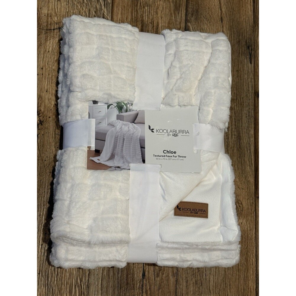 NEW Koolaburra By Ugg Chloe Faux Fur Throw Blanket 50”x 70” White (Various ) - Picture 2 of 8